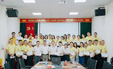  DUCANH BOND trao chứng nhận và tuyên dương CBCNV đã hoàn thành khóa học chuyển đổi số trong doanh nghiệp  